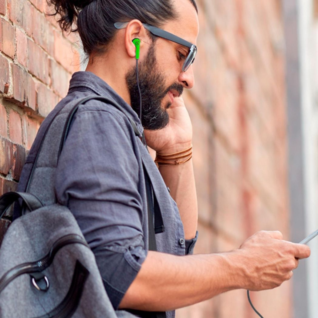 Green Offset 3.5mm jack in-ear headphones by TechHub, featuring a hands-free design for convenient audio use.