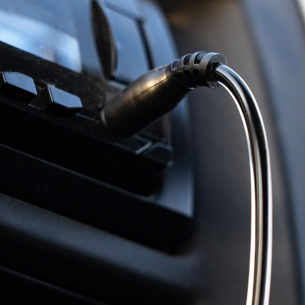 GVC 3.5mm stereo AUX audio cable in multiple colors, 1M length, showcasing connectors and vibrant color options.