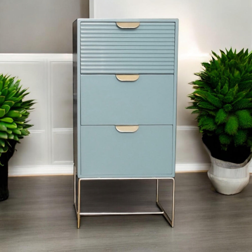 64CM GREEN WOODEN 3 DRAWER BEDSIDE TABLE