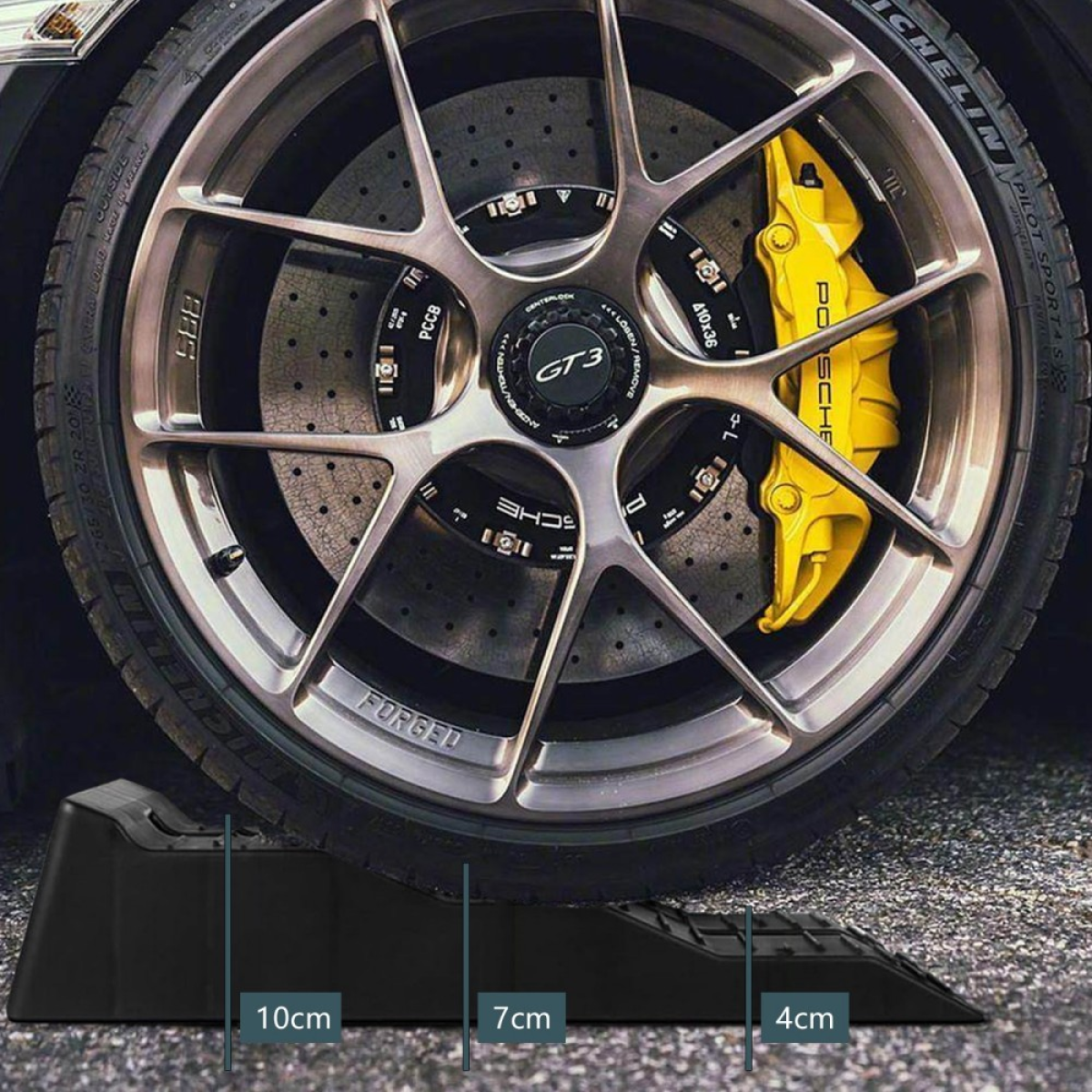Heavy duty Caravan levelling ramp set for motorhomes and RVs, supporting up to 5 tonnes, two ramps included.