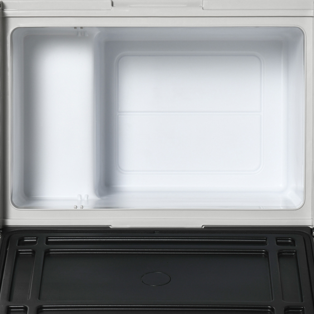 30L Car Refrigerator 12V Portable Freezer for Camping, Driving Outsunny