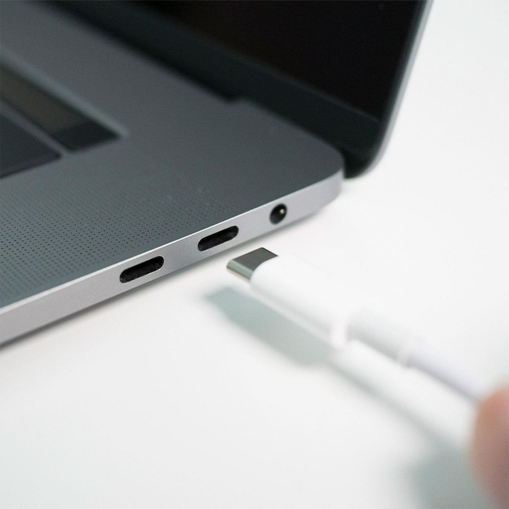 GVC USB to Type C cable, 1m length, designed for charging and syncing phones and tablets.