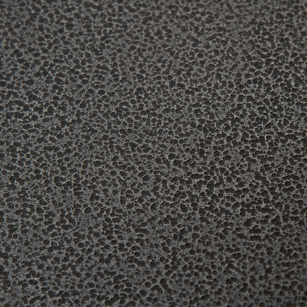 Portable bird play stand by Pawhut with wooden perches and bowls for feeding and playtime.