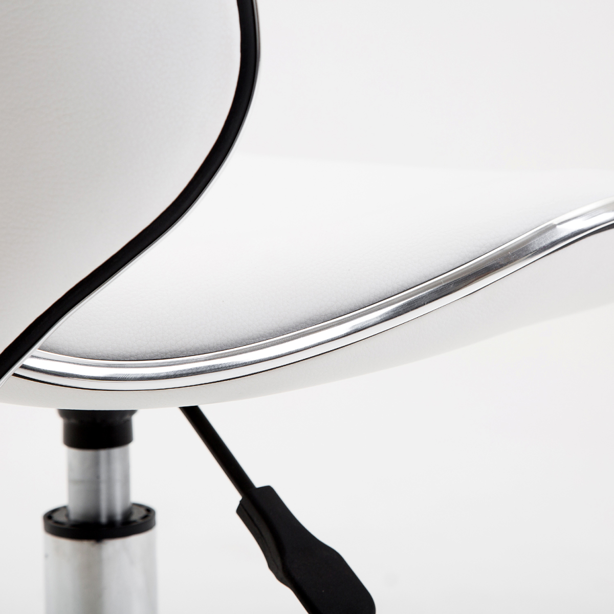 Office Chair Beauty Salon Rolling Technician Stool Chair Low Back White HOMCOM