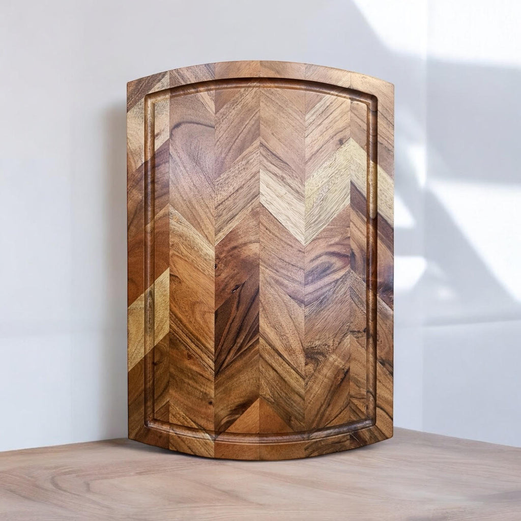 46CM WOODEN CHEVRON CHOPPING BOARD