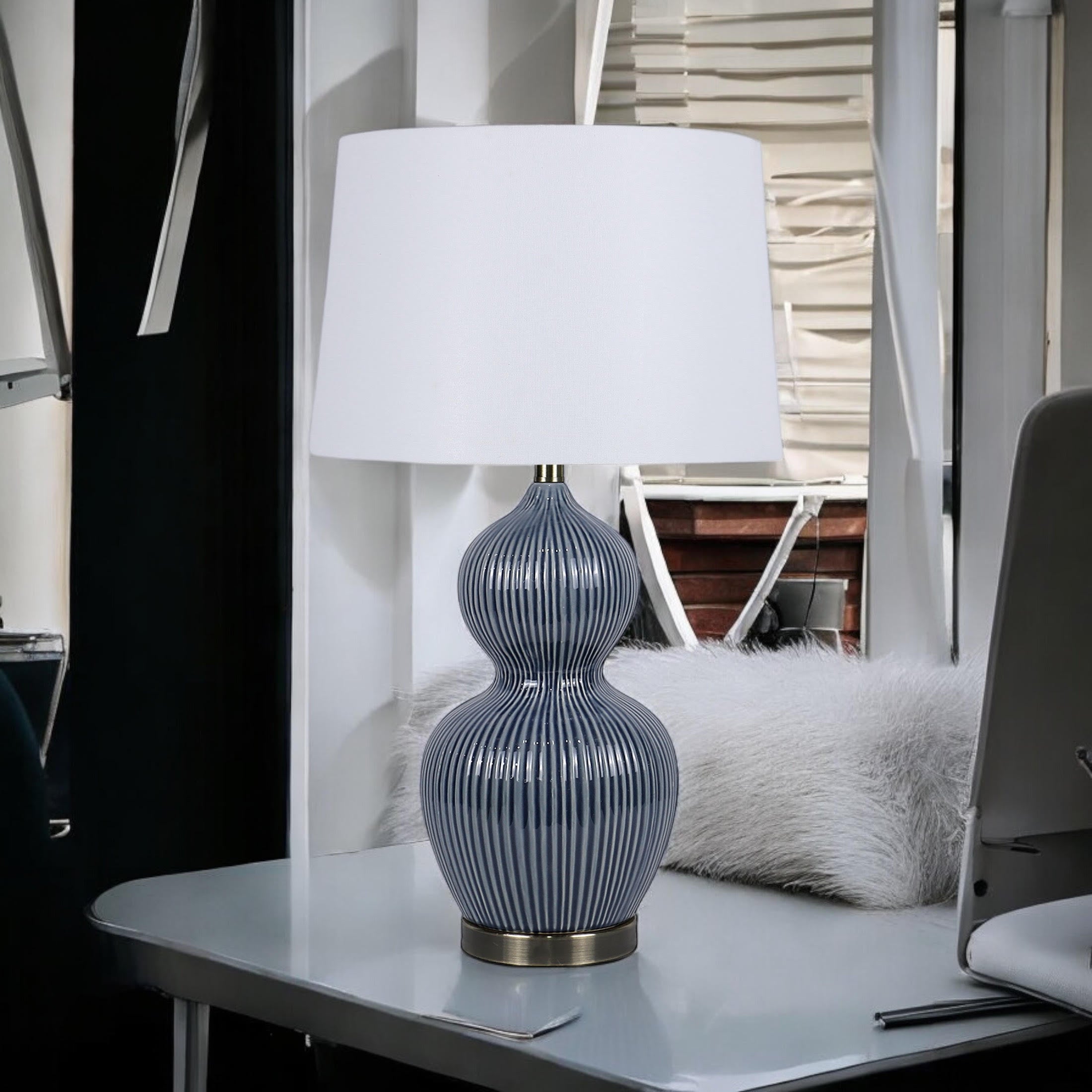 Ceramic Table Lamp 39cm with Shade - Traditional Design