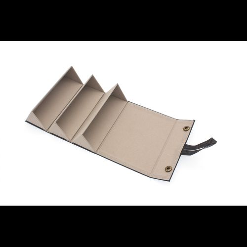 Triple Glasses Organizer: Hanging Case for 3 Pairs