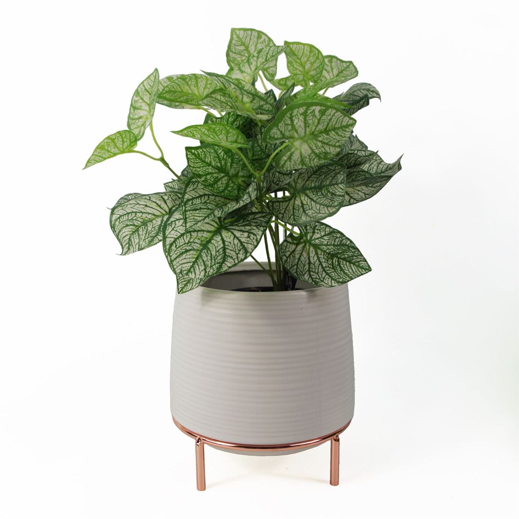18cm White Ceramic Planter on Sleek Metal Stand